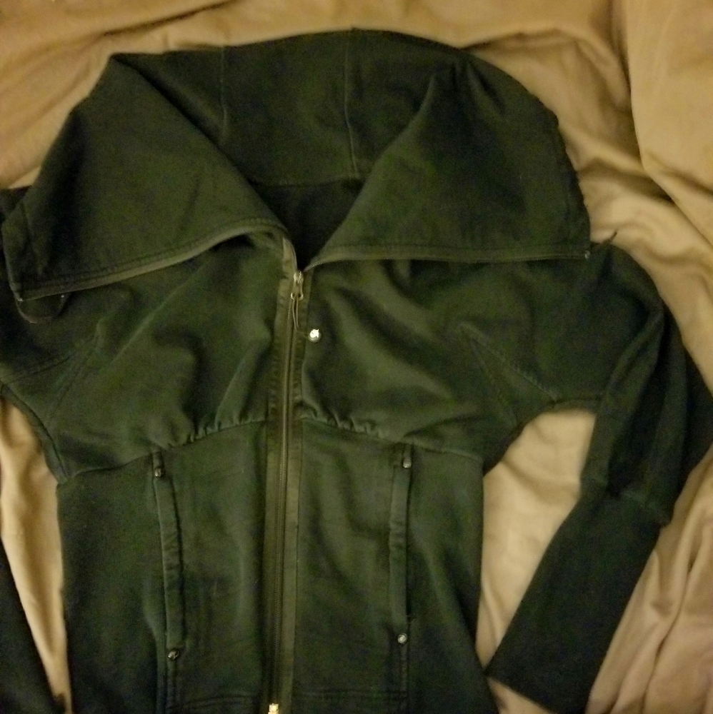 Lululemon Course-ette fitted jacket - Picture 1 of 6